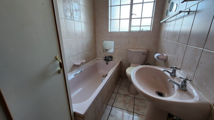 To Let 1 Bedroom Property for Rent in Die Bult North West